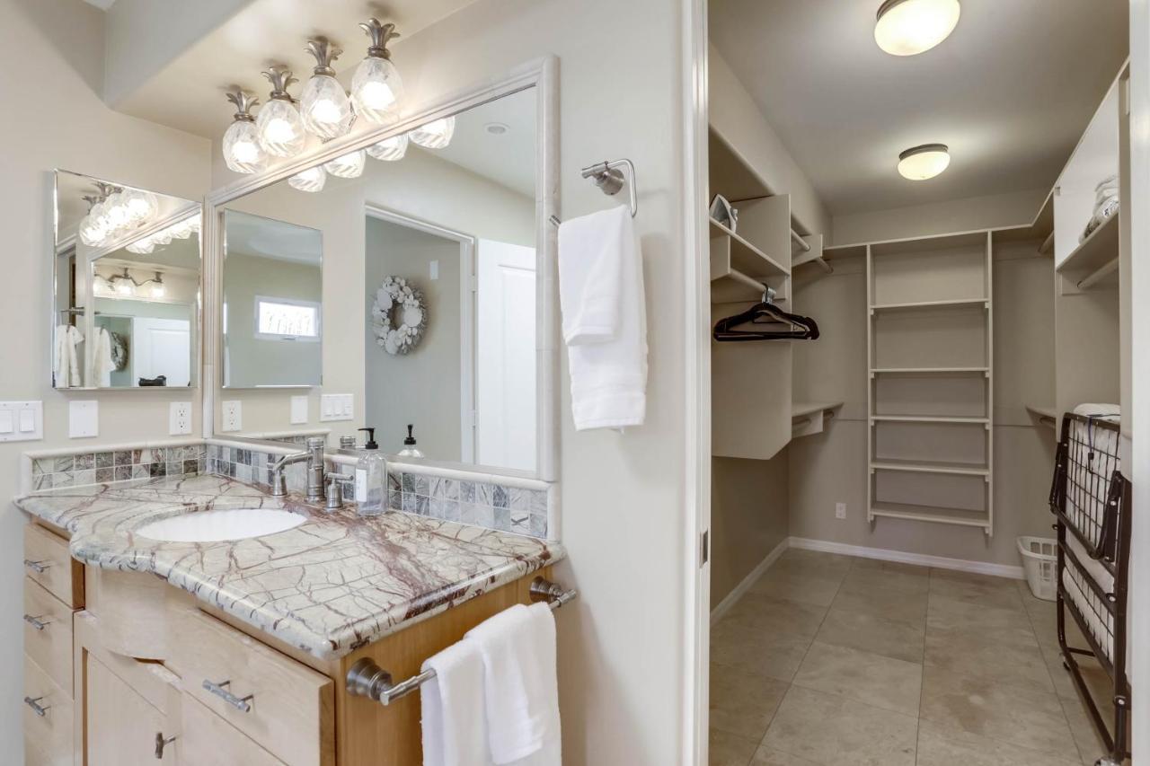Stunning Ocean View Home W Rooftop Terrace, Firepit, Fast Wifi, Ac & Parking! 圣地亚哥 外观 照片